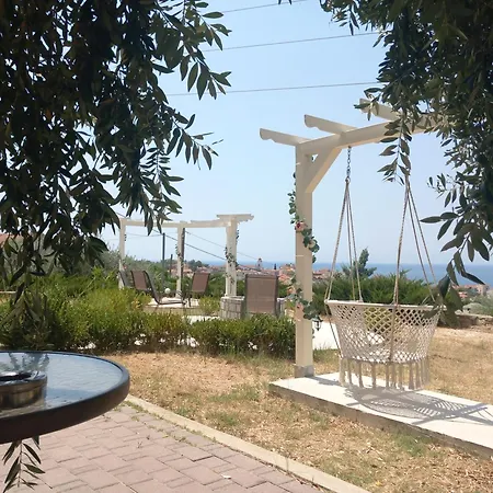 Thea Athos דירה *