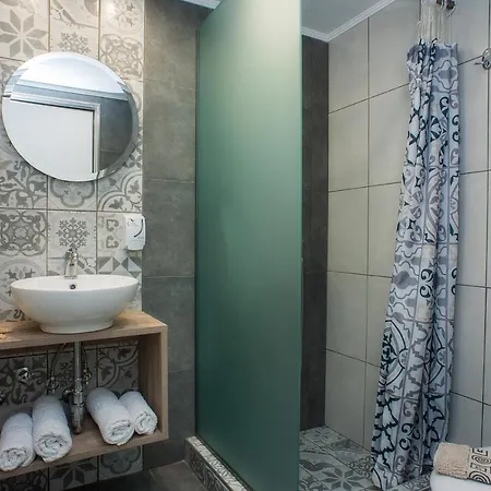 Thea Athos Apartman