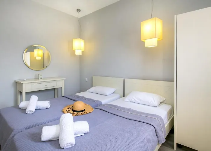 Thea Athos 아파트 리메나리아